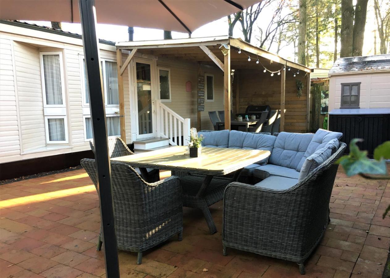 Prachtige Luxe Chalet Op De Veluwe Nabij הונדרלו מראה חיצוני תמונה